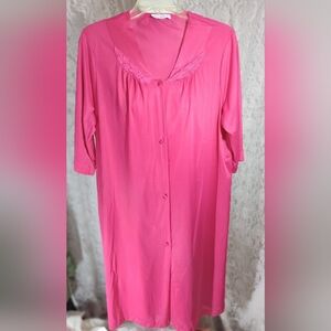 Vassarette Lipstick Pink Women's Short Robe Housecoat